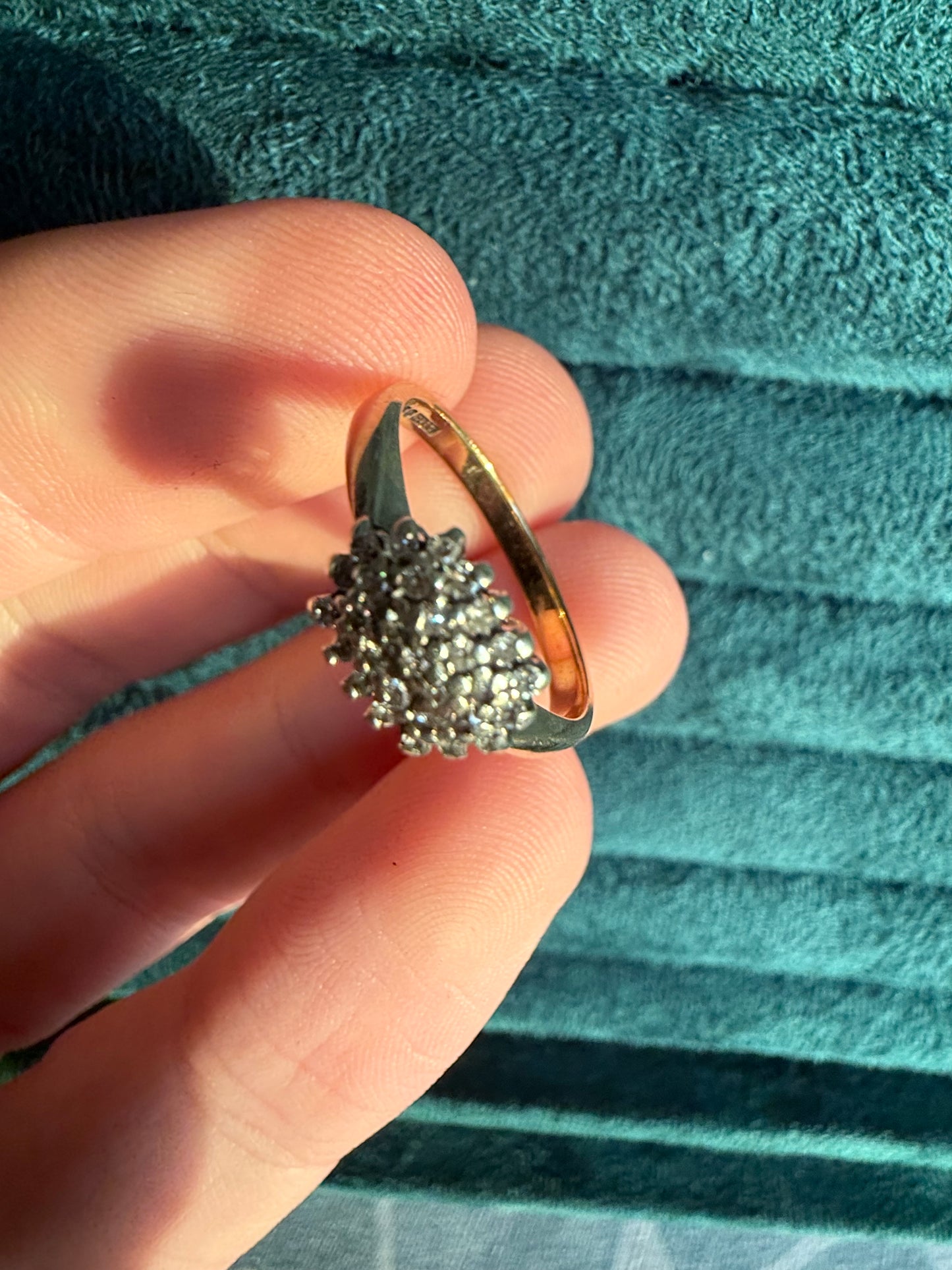 9ct gold diamond ring