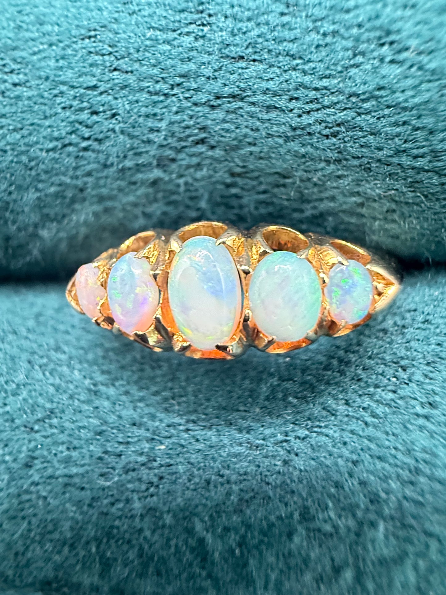 18ct gold opal boat ring antique