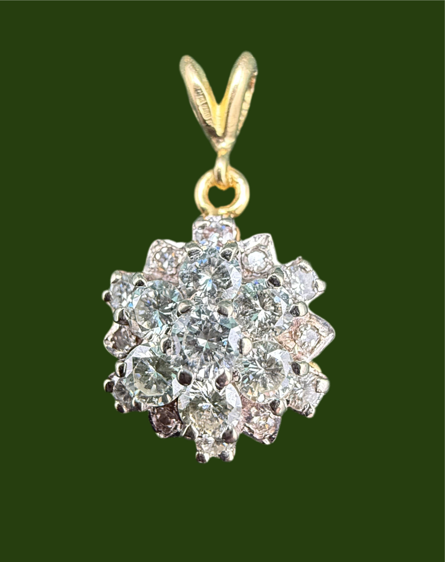 18ct gold diamond pendant