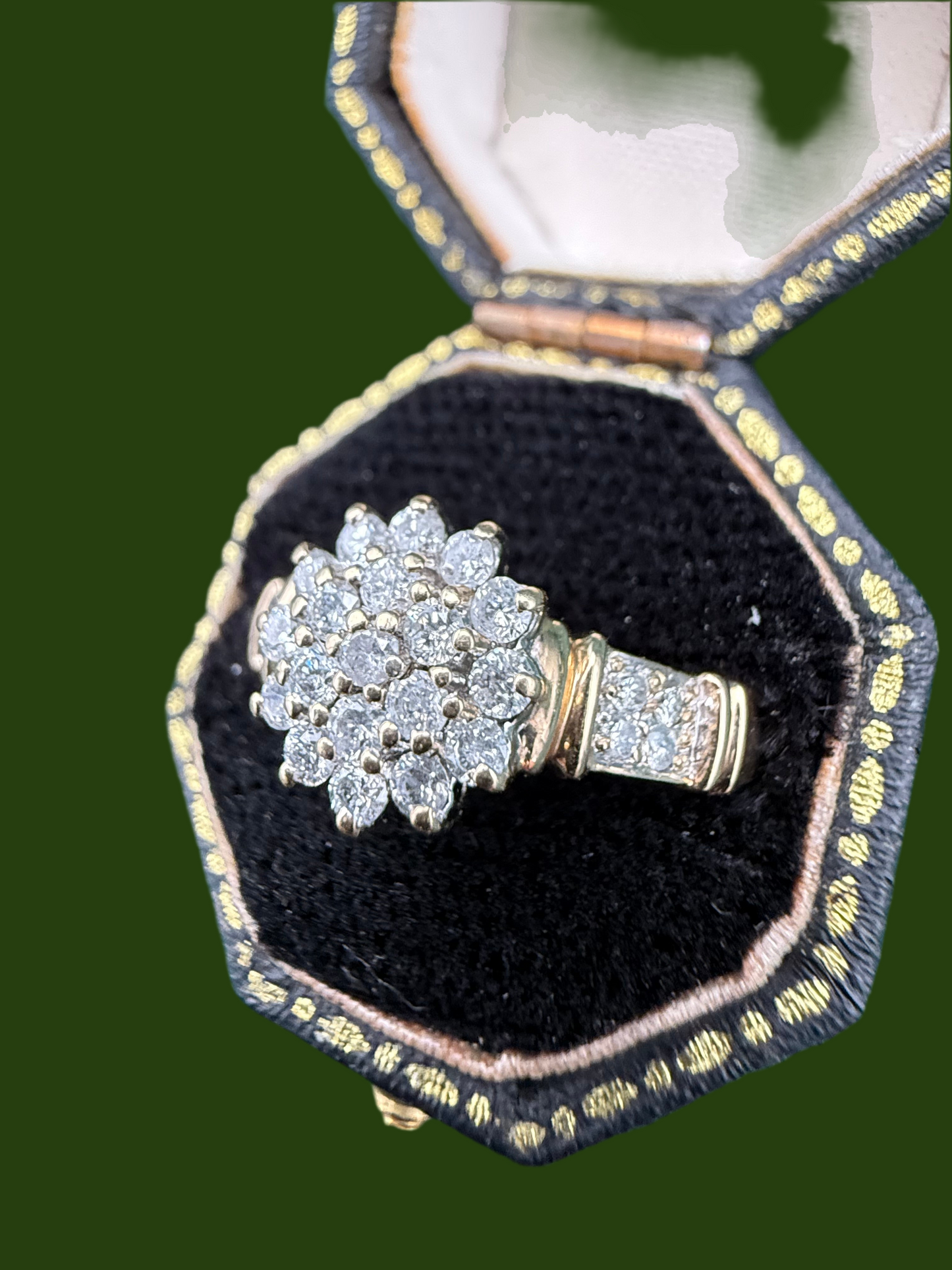 9ct gold diamond cluster ring