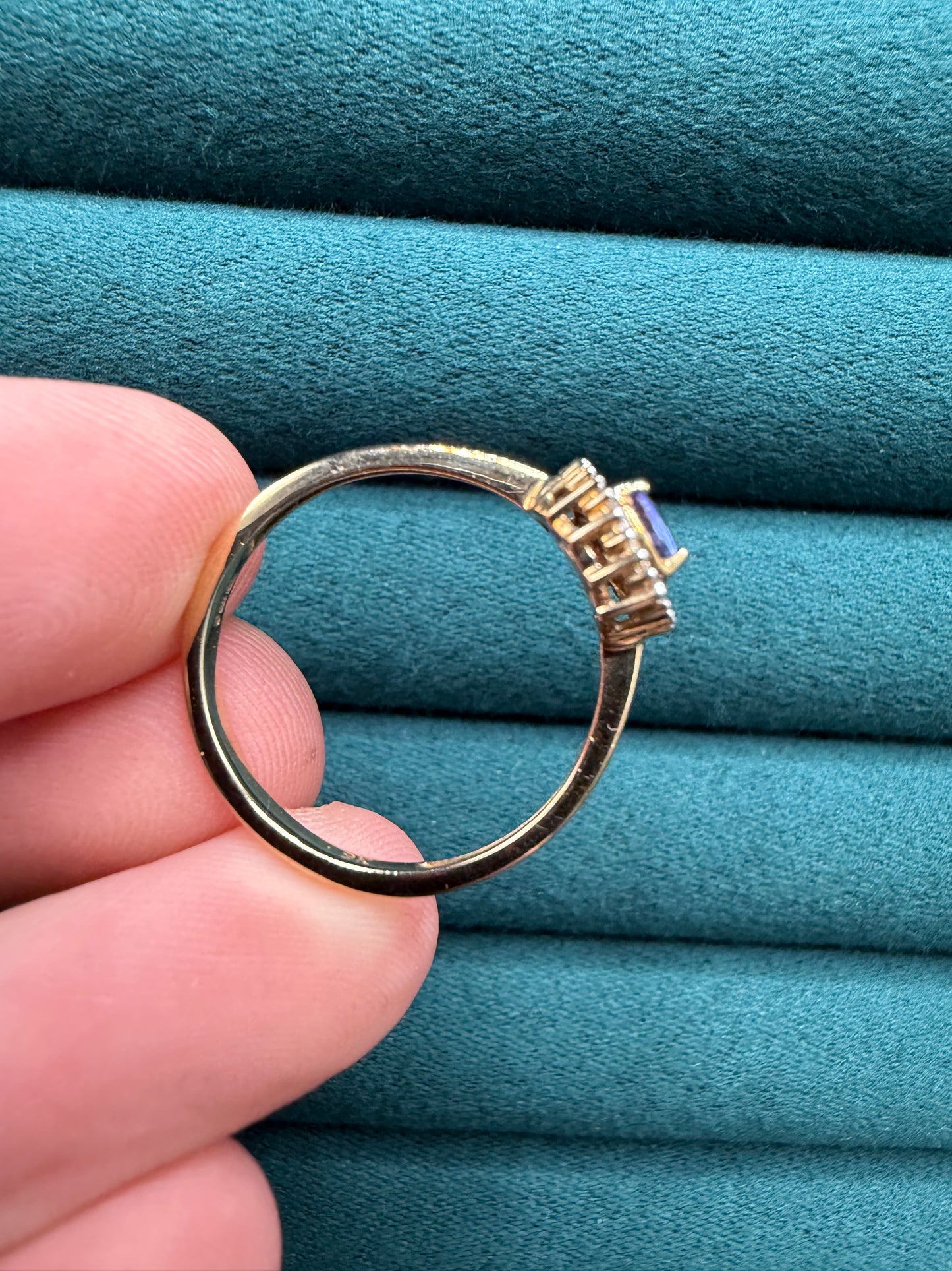 9ct gold tanzanite and baguette cut diamond ring