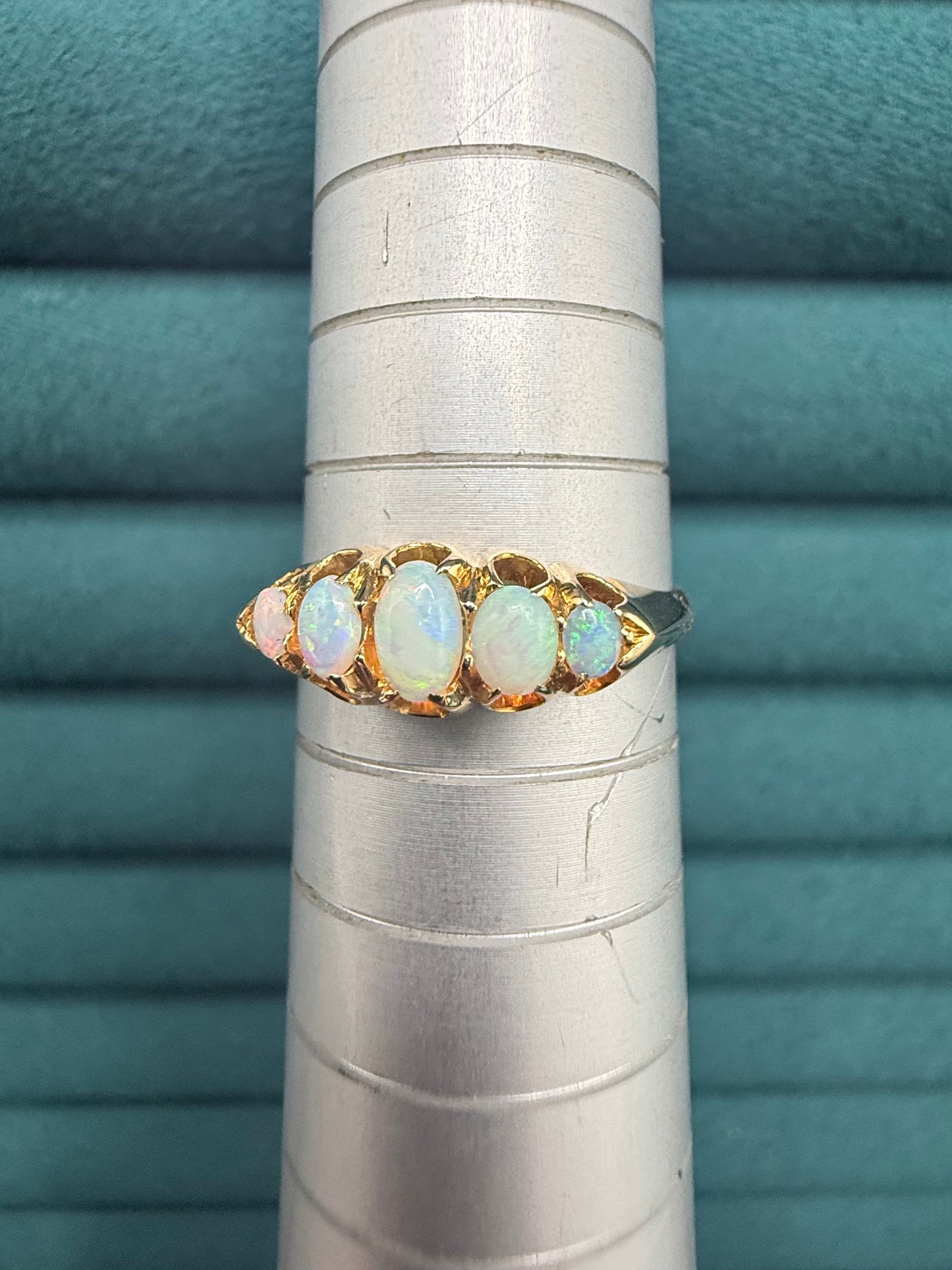 18ct gold opal boat ring antique