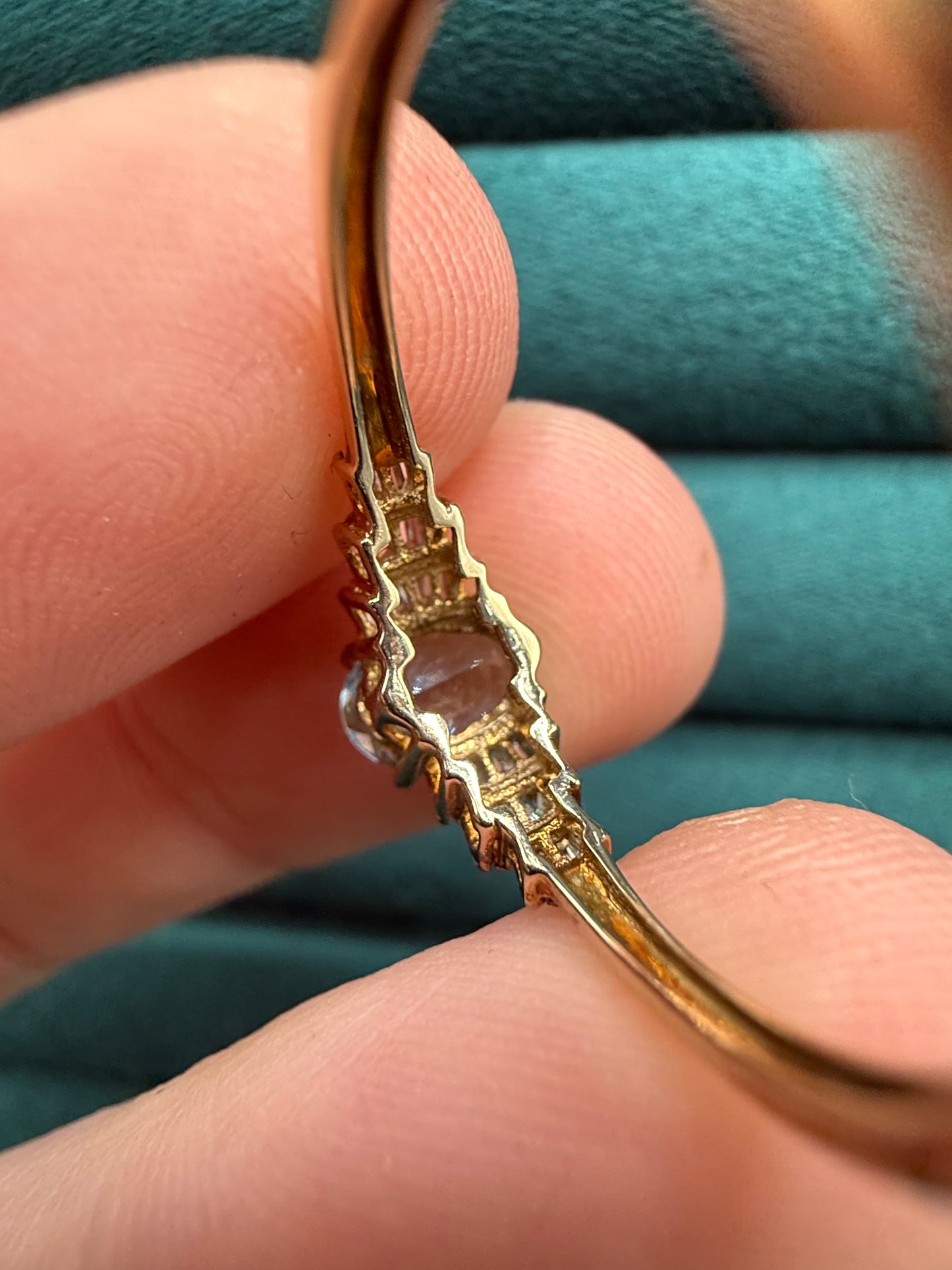 9ct gold topaz and baguette cut diamond ring
