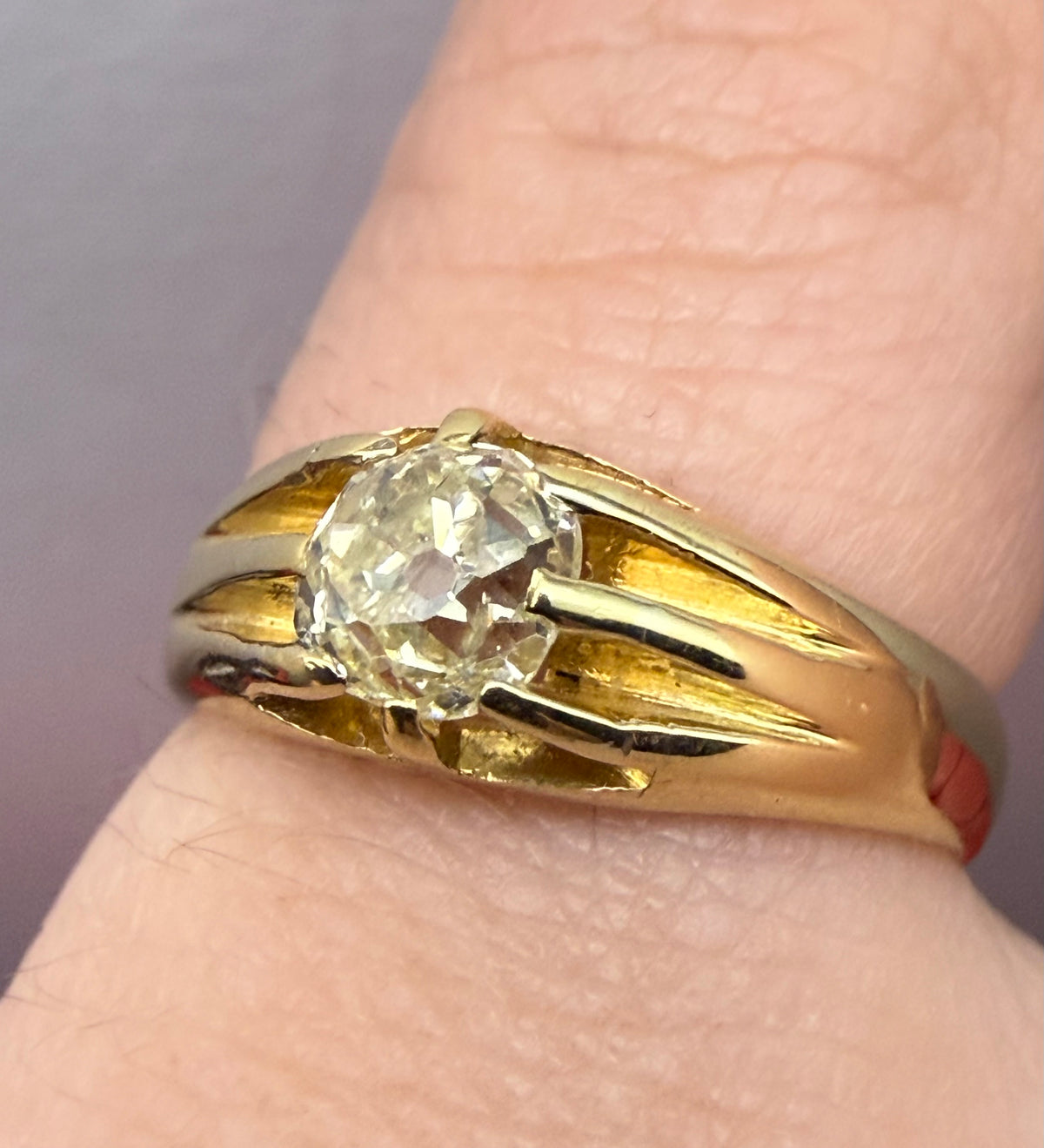 18ct gold old mine cut diamond ring