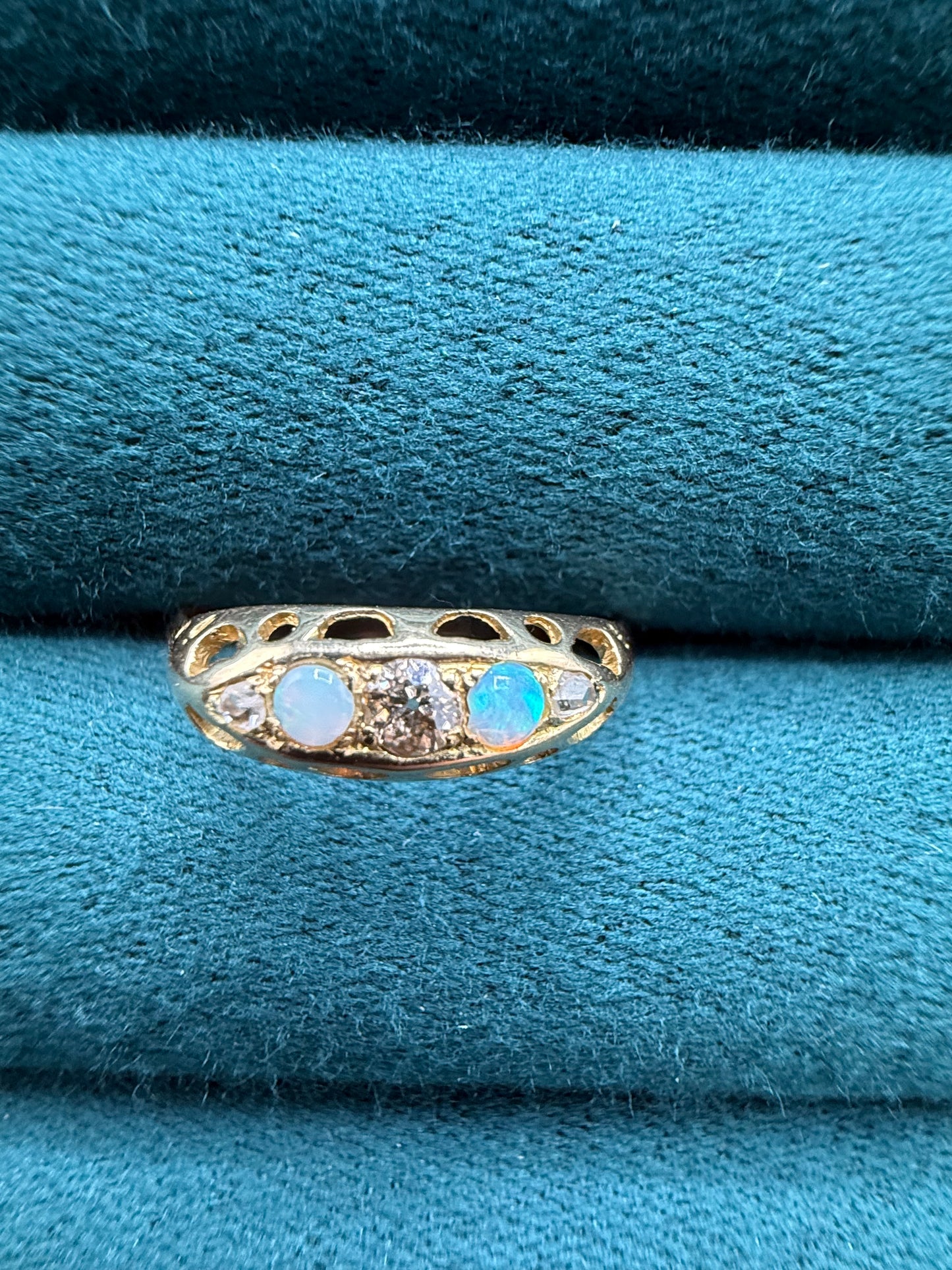 18ct gold antique opal and diamond boat ring