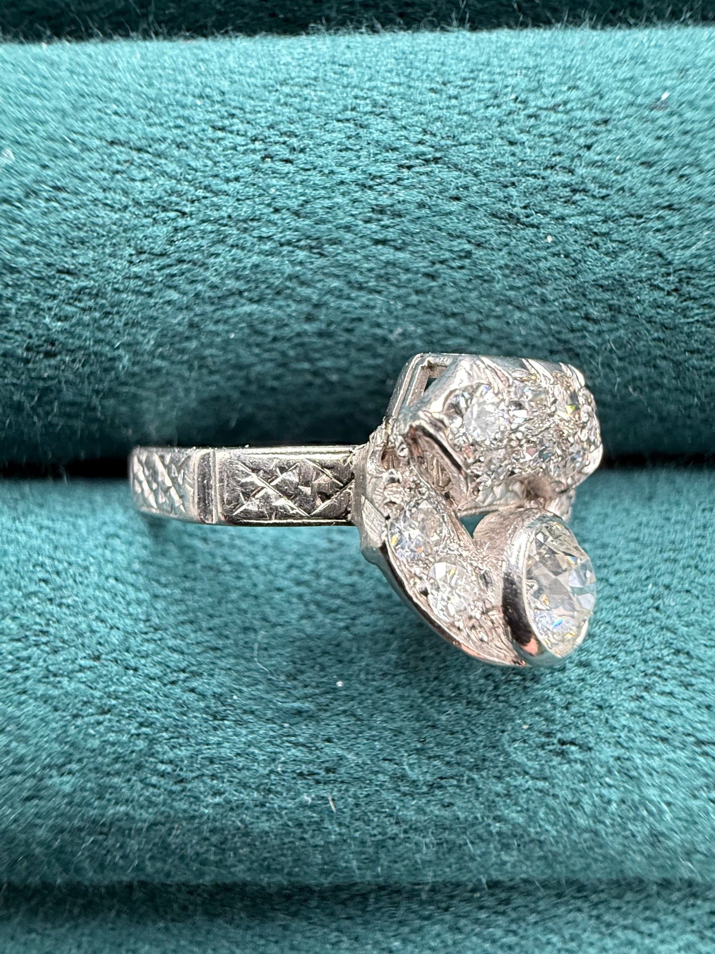 Platinum art deco old cuts diamond ring