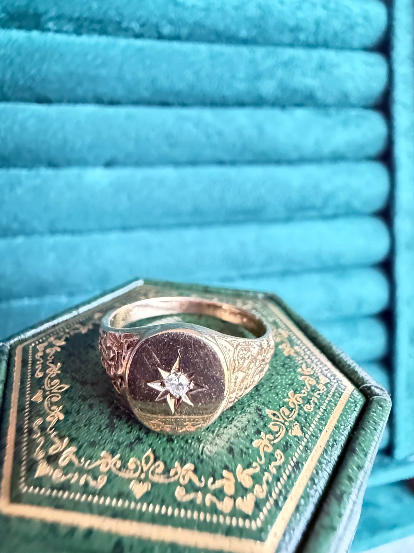 9ct gold diamond signet ring