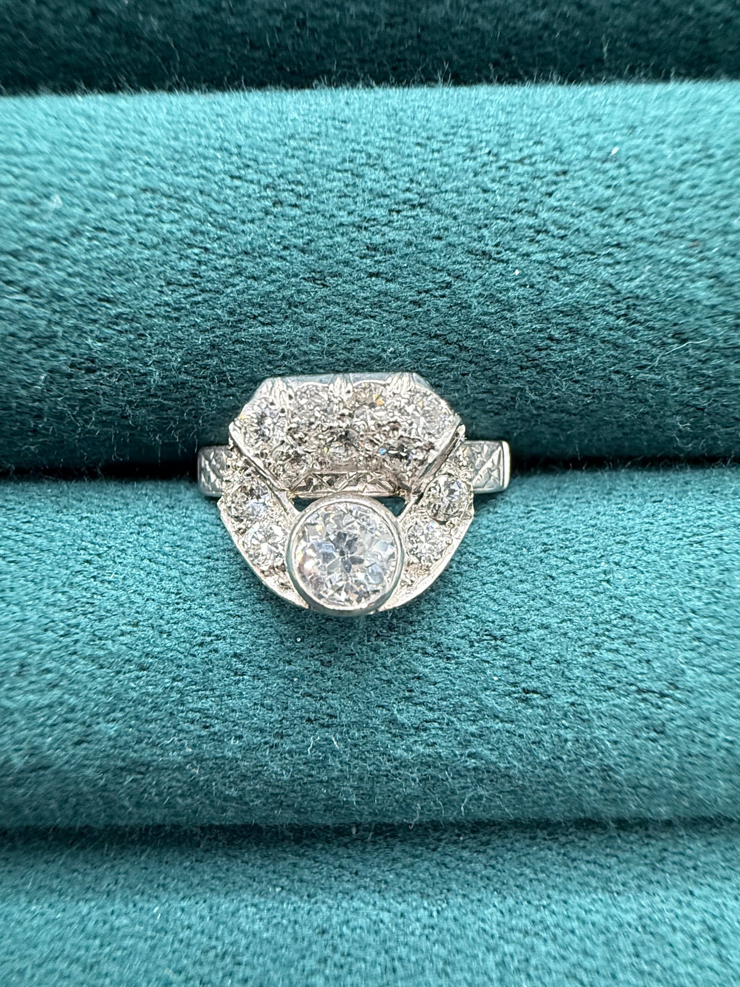 Platinum art deco old cuts diamond ring