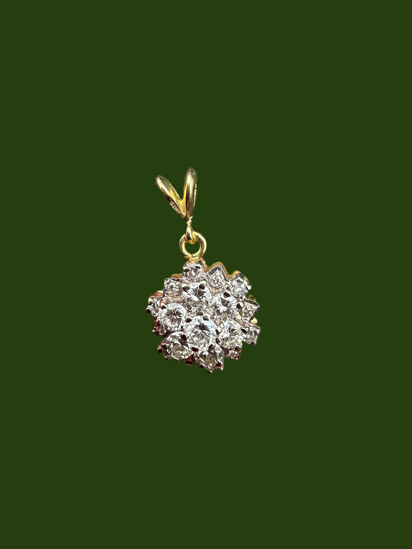 18ct gold diamond pendant