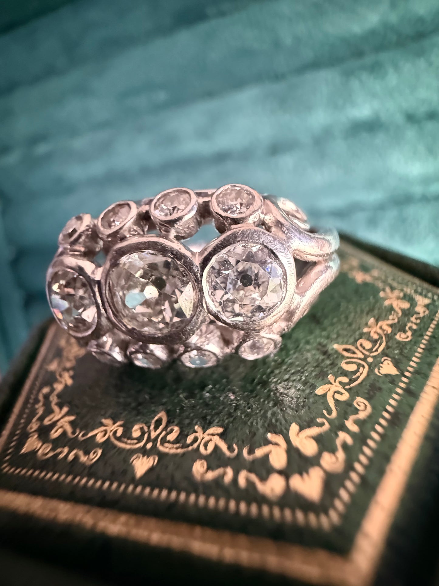 18ct white gold diamond tank ring