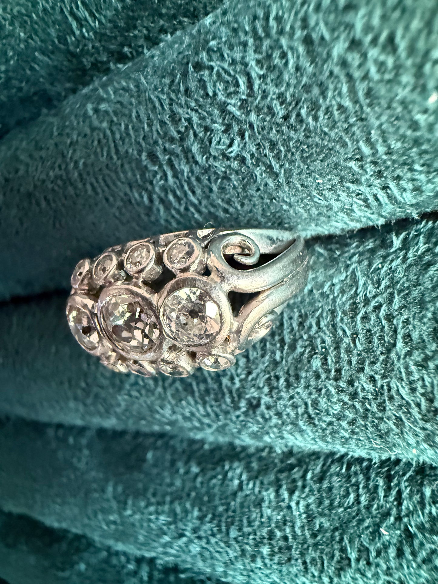 18ct white gold diamond tank ring