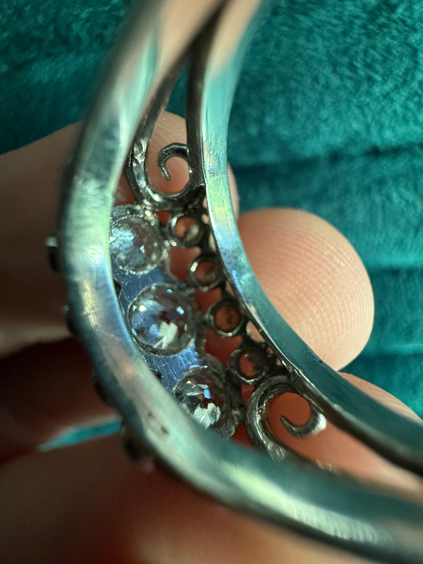 18ct white gold diamond tank ring