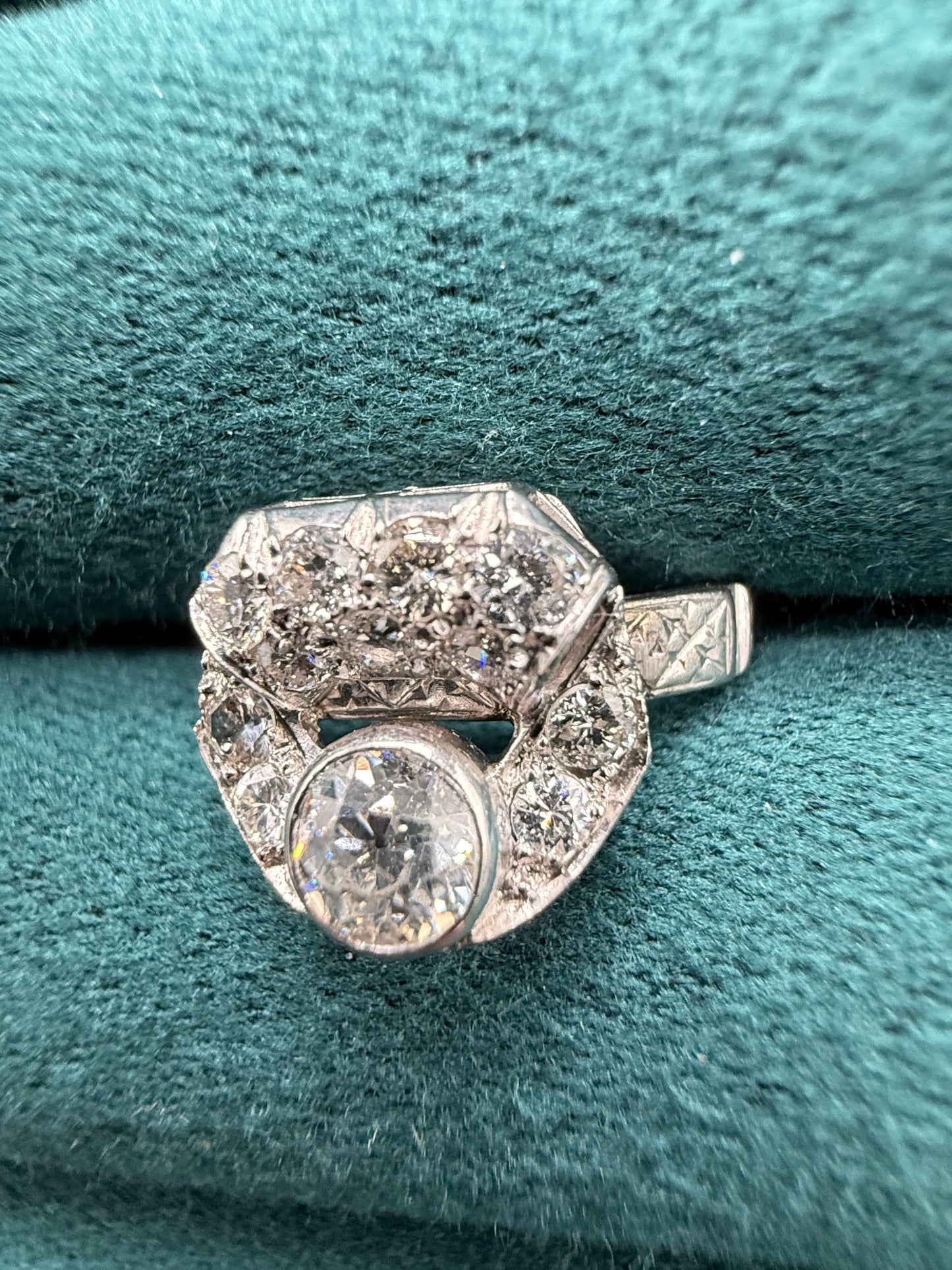 Platinum art deco old cuts diamond ring