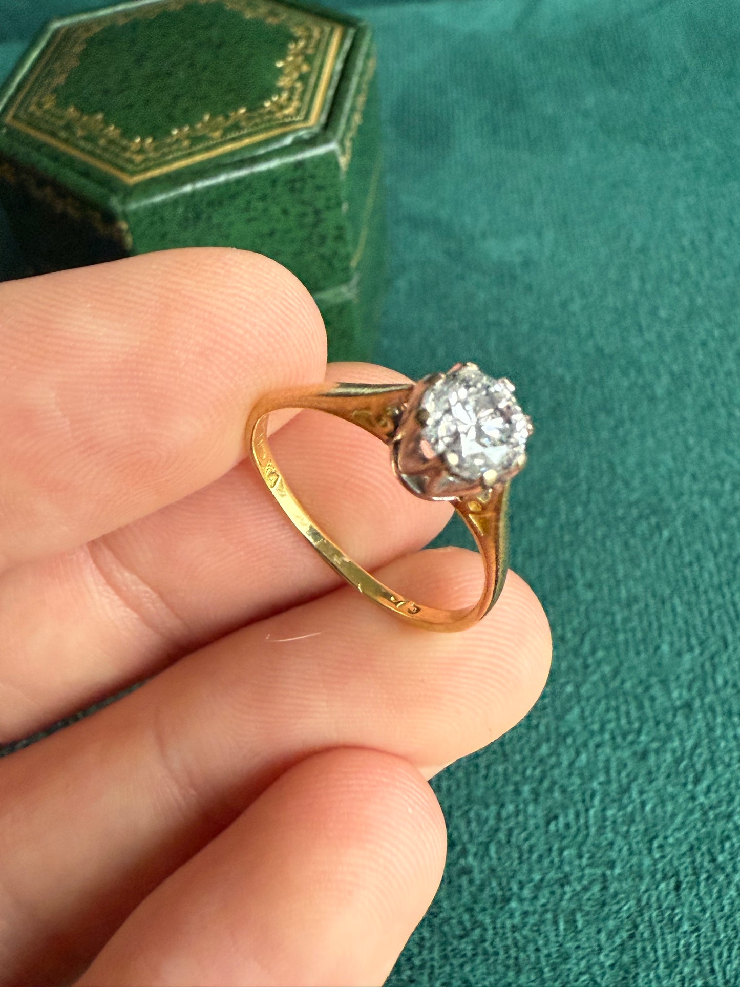 18ct gold brilliant cut diamond solitaire ring 0.75ct