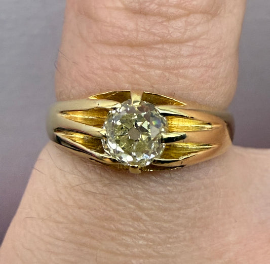 18ct gold old mine cut diamond ring