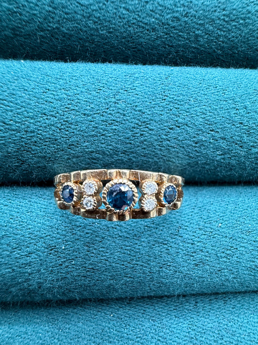 9ct gold sapphire and diamond ring