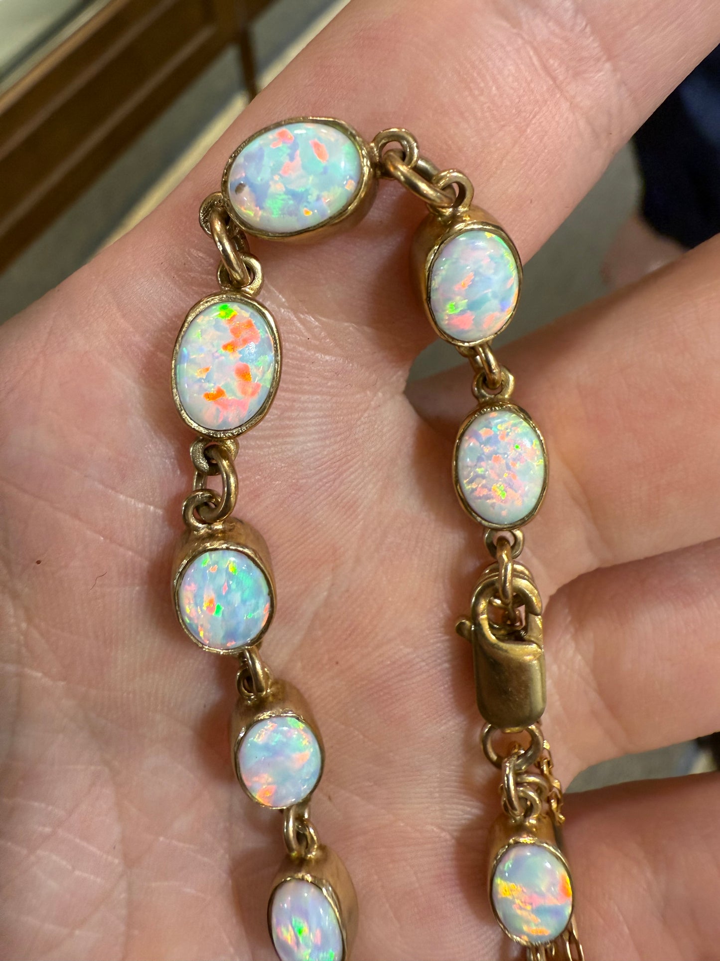 9ct gold opal bracelet