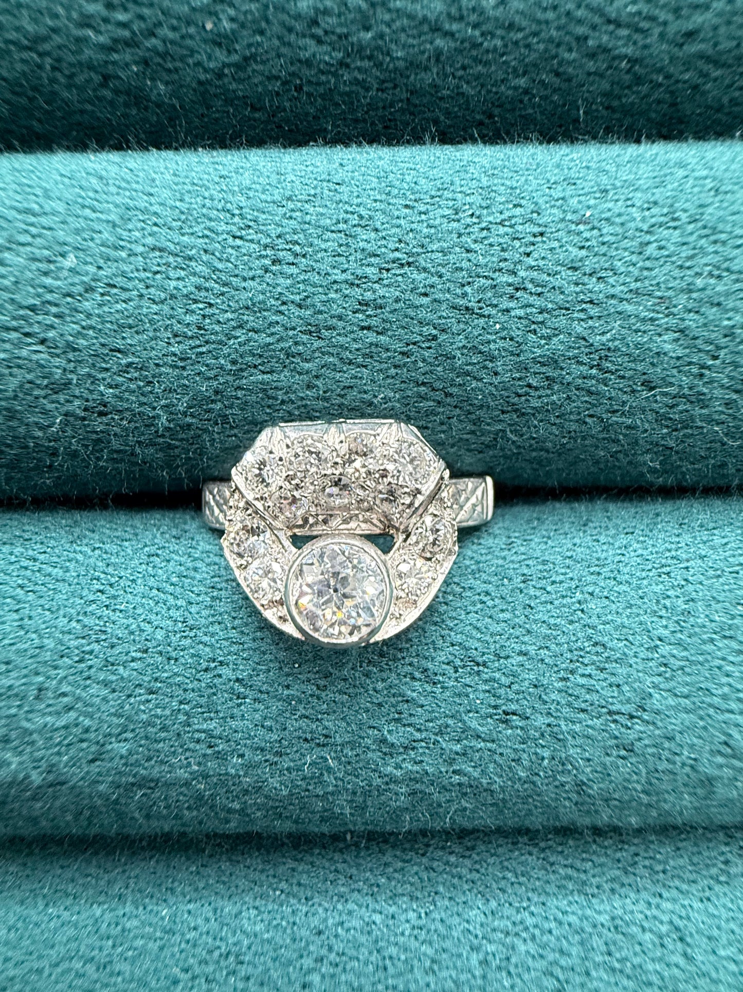 Platinum art deco old cuts diamond ring