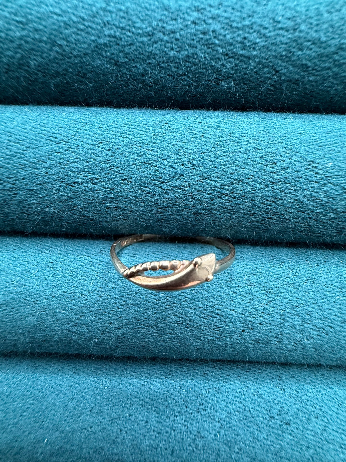 9ct gold snake ring