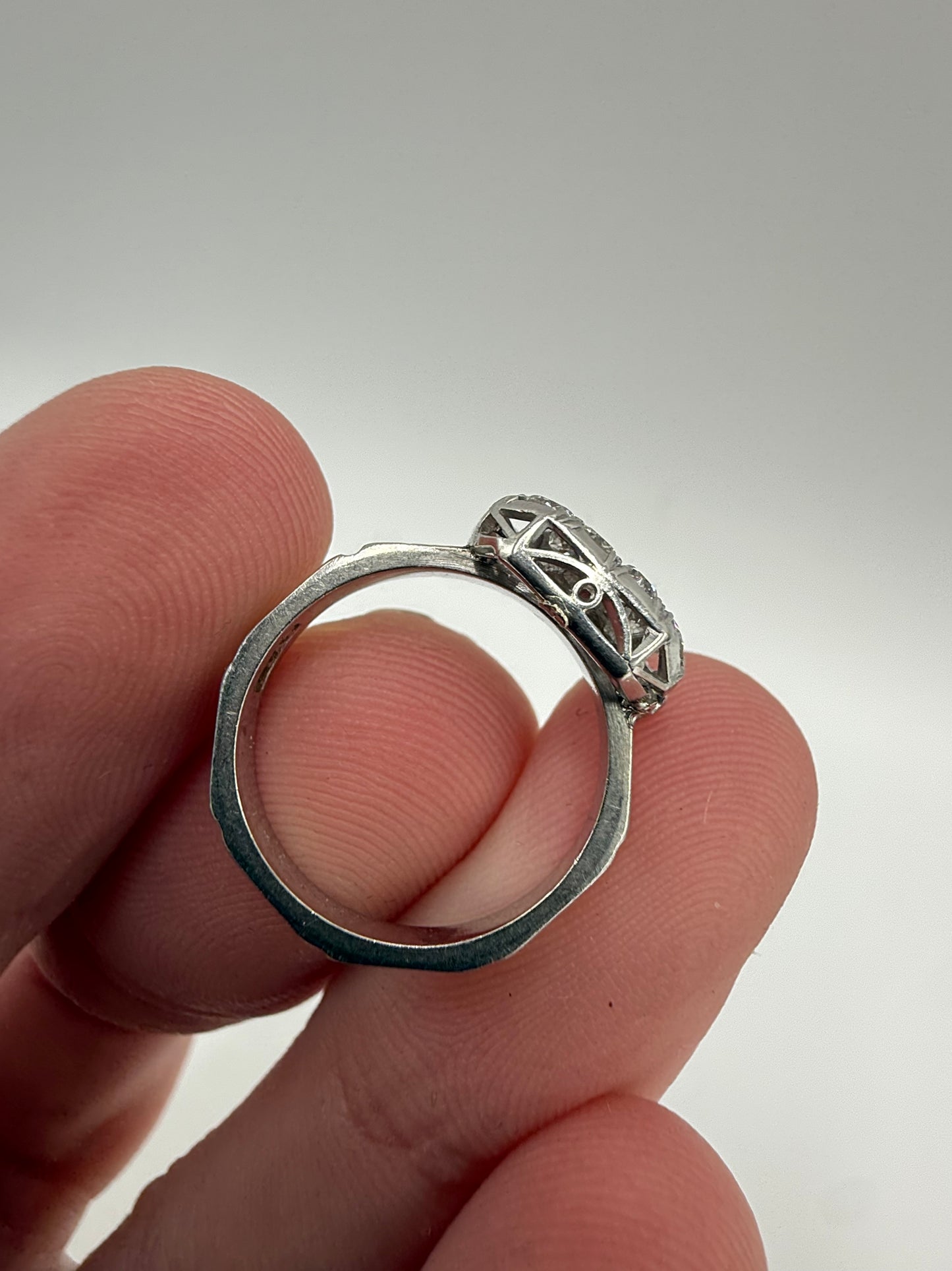 Platinum art deco old cuts diamond ring