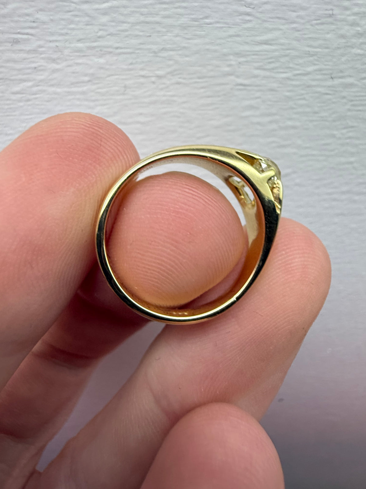 18ct gold old mine cut diamond ring