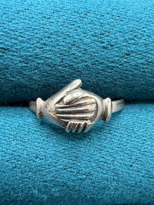 9ct gold Fede ring
