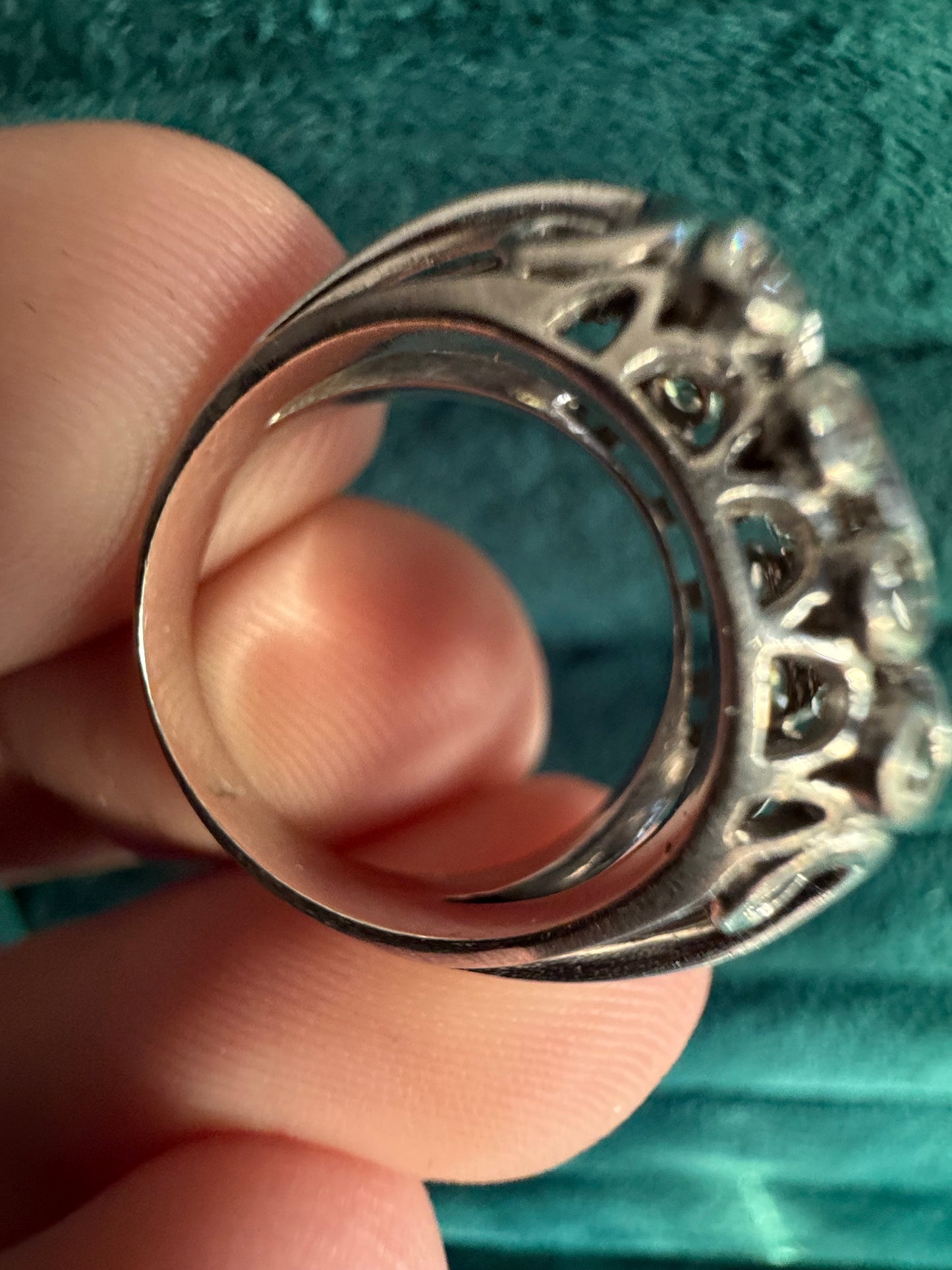 18ct white gold diamond tank ring