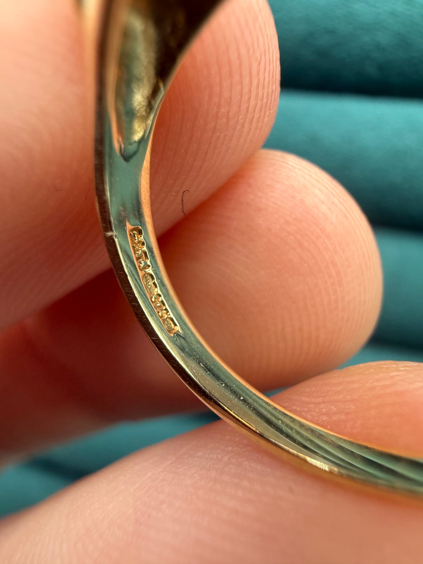 9ct gold opal 5 stone ring