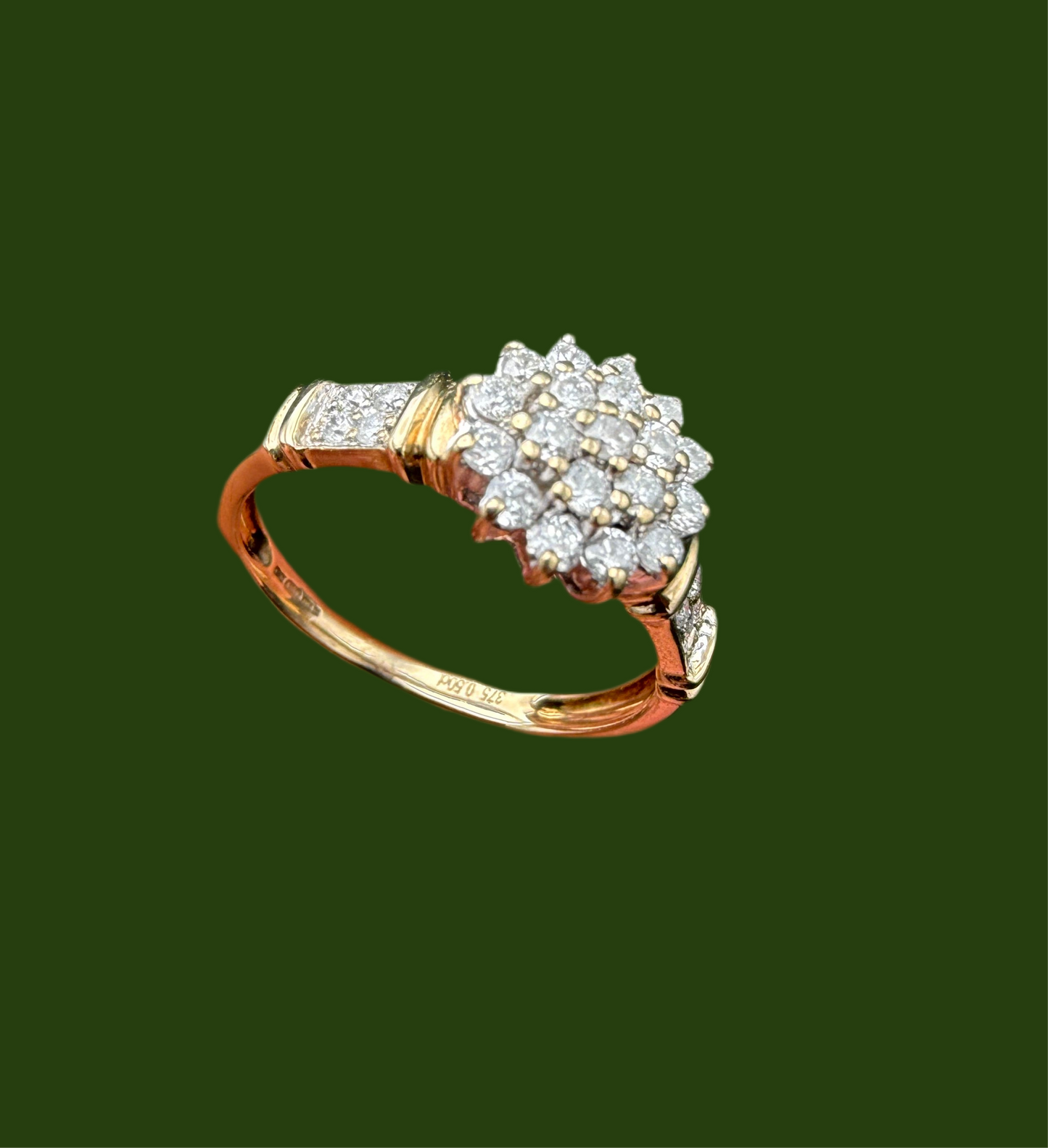9ct gold diamond cluster ring