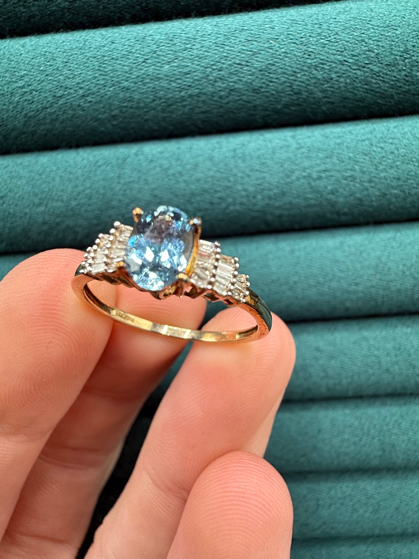 9ct gold topaz and baguette cut diamond ring