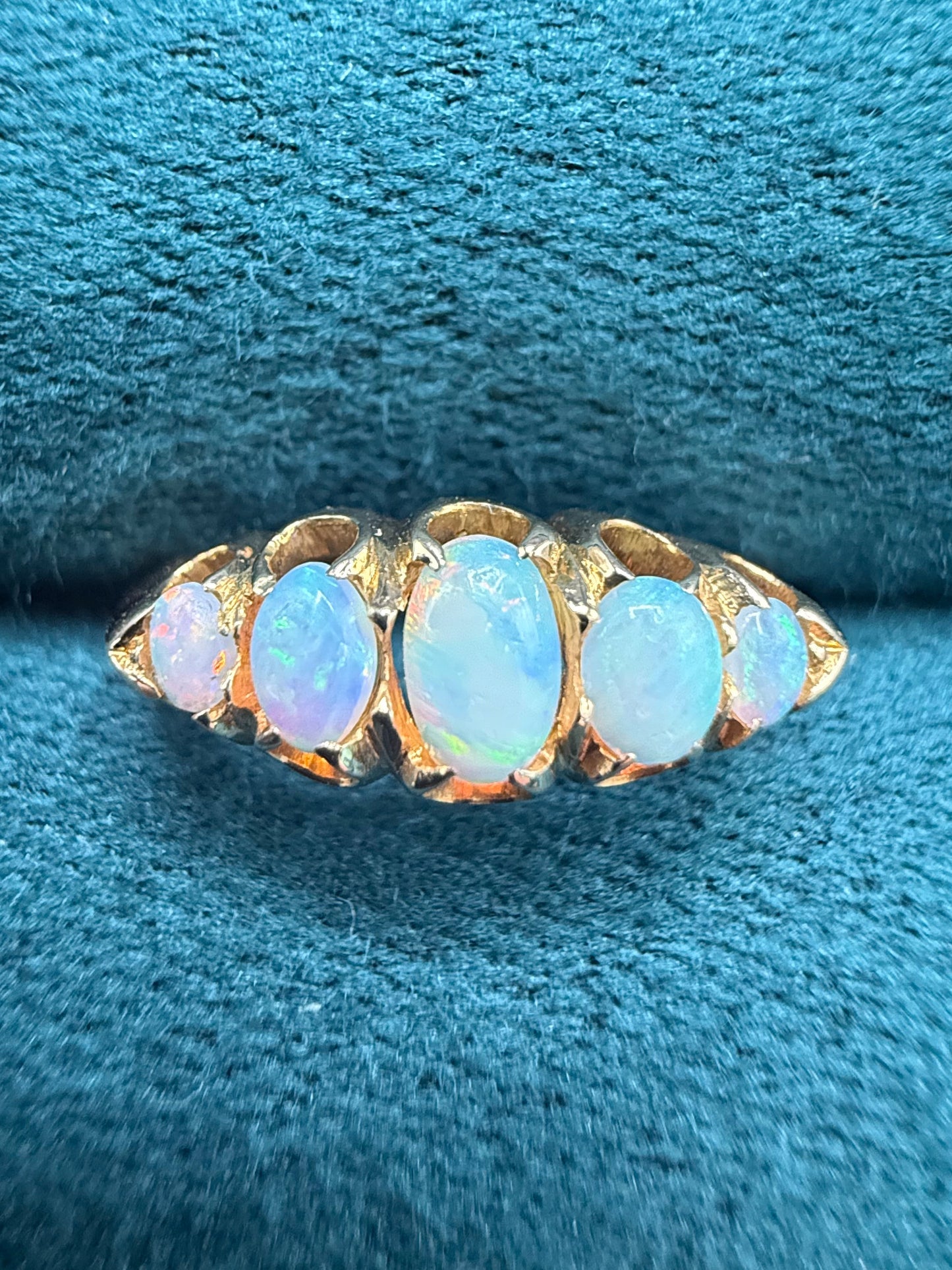 18ct gold opal boat ring antique