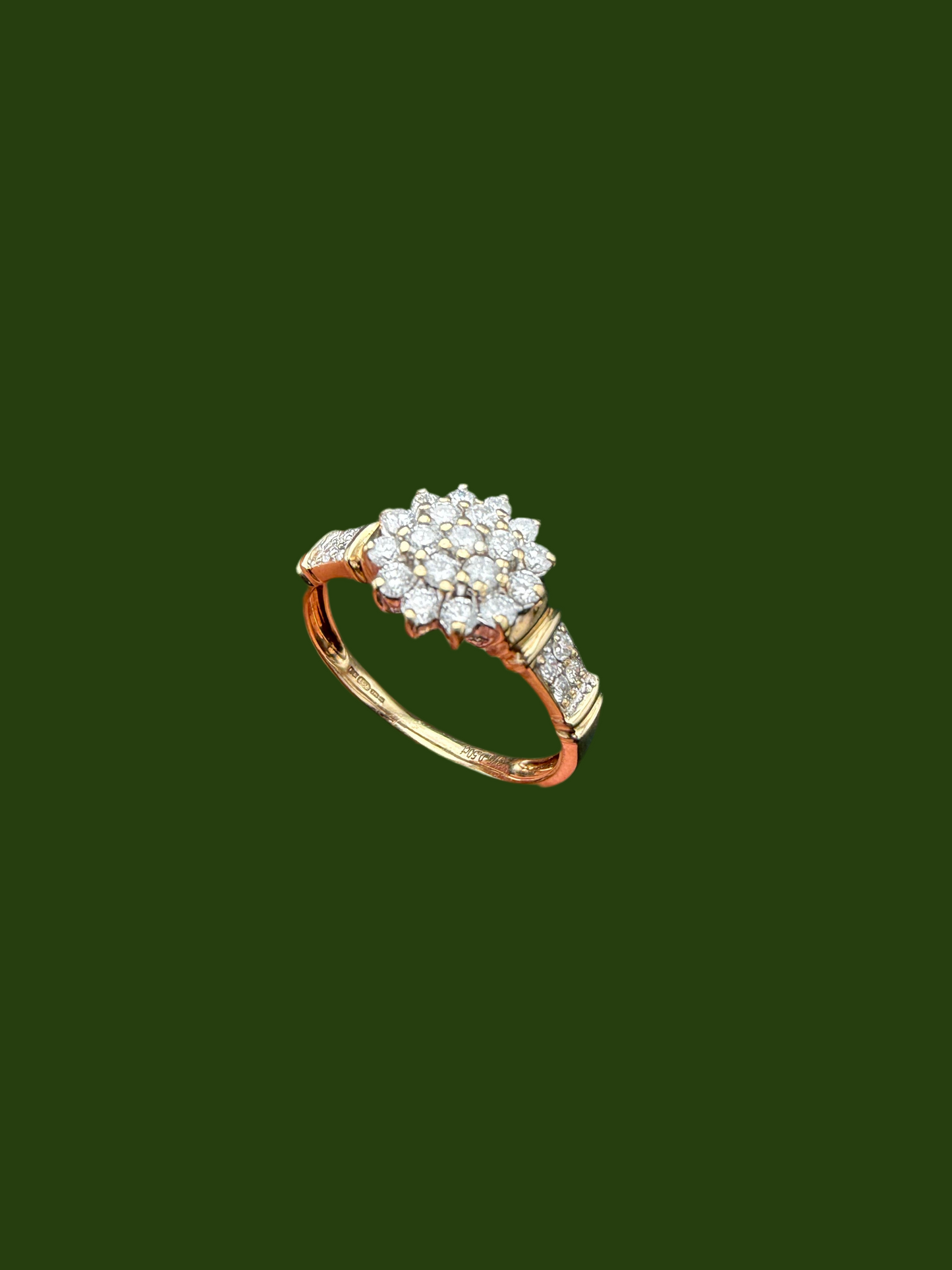 9ct gold diamond cluster ring