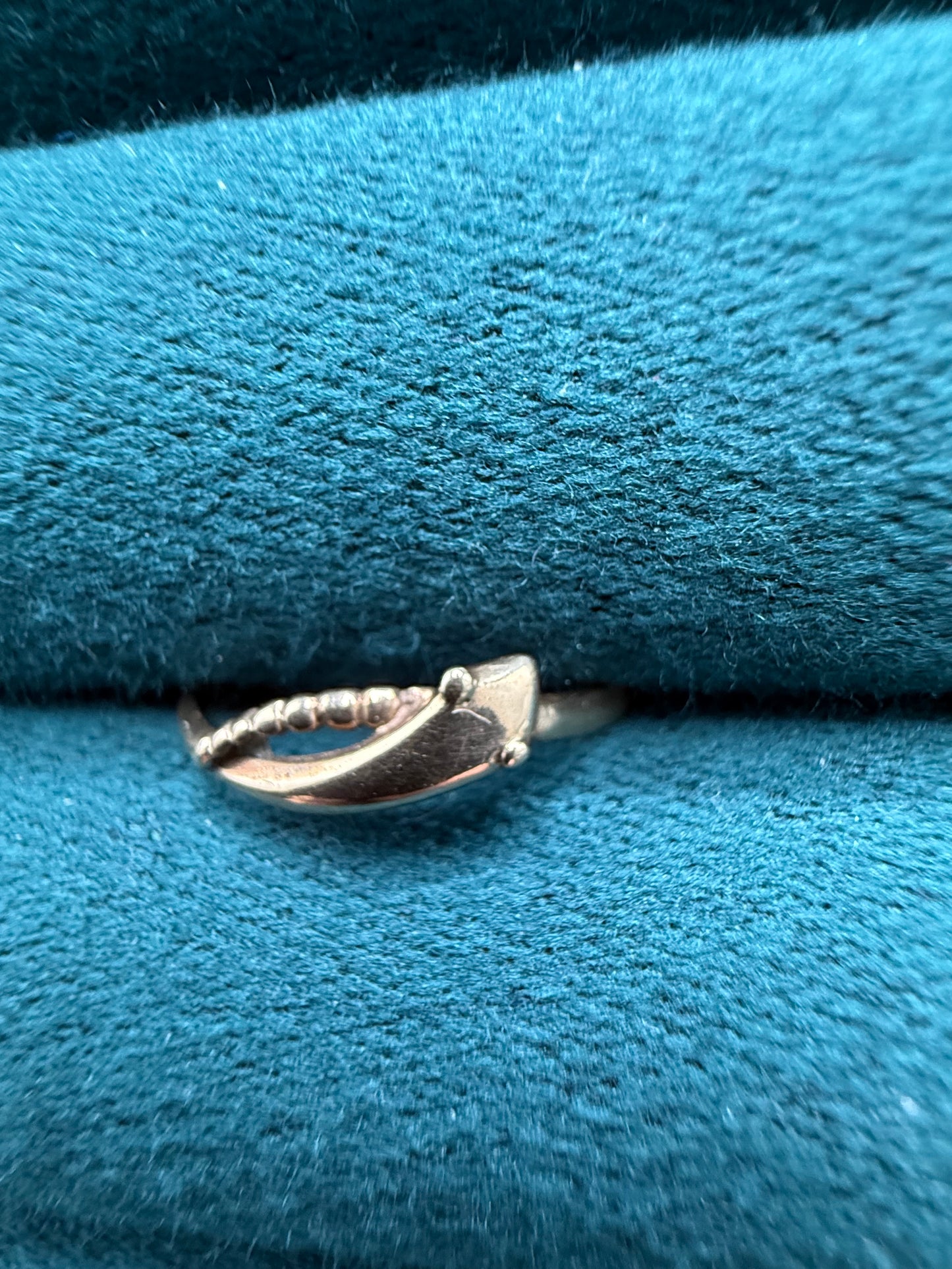 9ct gold snake ring